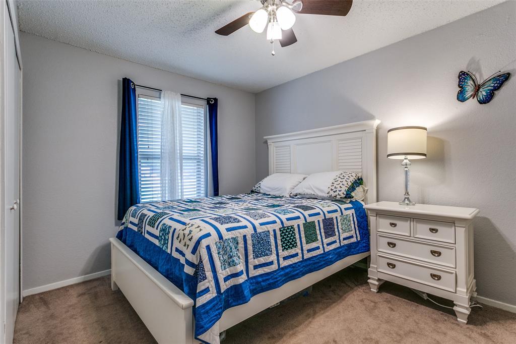 Cedar Ridge At Hurst Twnhms - Residential