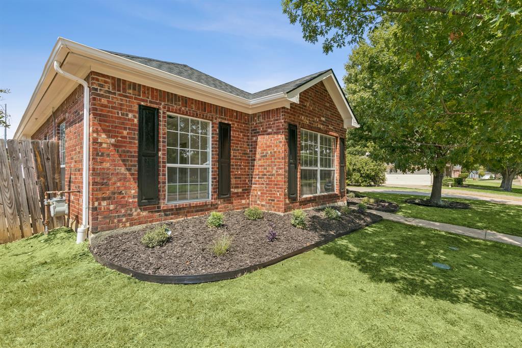 636 Whitetail Deer Lane