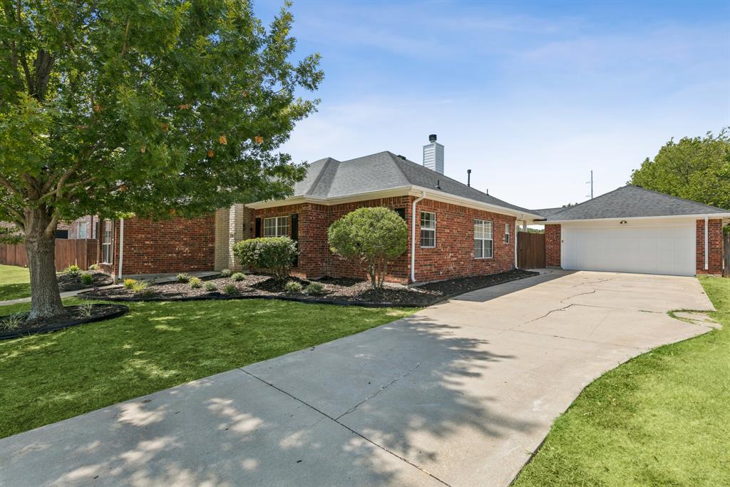 636 Whitetail Deer Lane