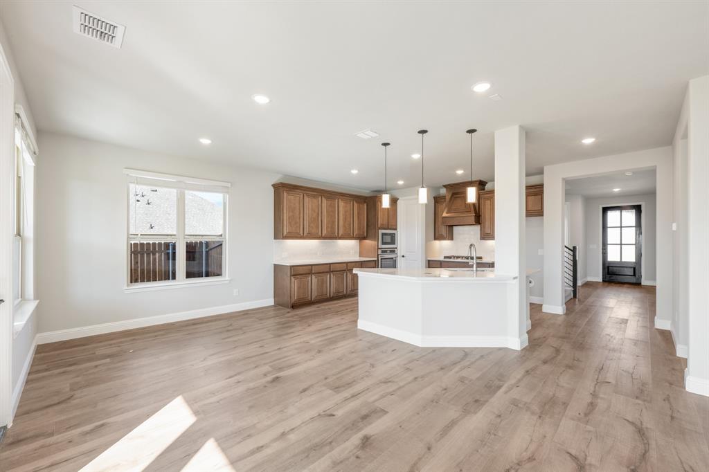 Eagle Glen 50 - Residential