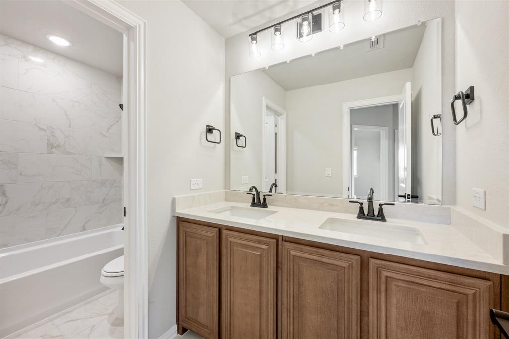 Eagle Glen 50 - Residential