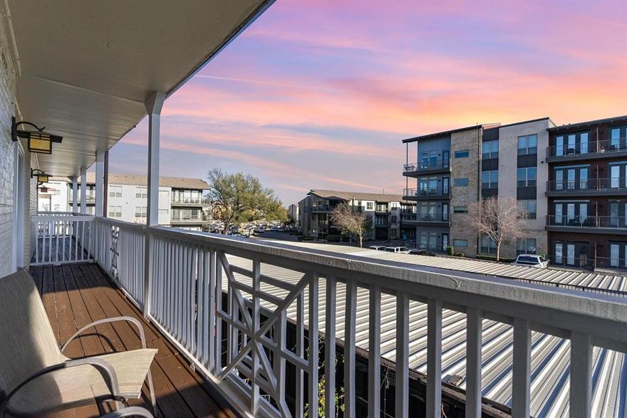 Beautiful Resort like Tuscany Condos. Private gated community. This luxury unit has vaulted ceilings and skylights making it bright and spacious. Granite countertops, stainless appliances, wood and stone flooring. Resort feel with Pool and Garden landscaping. Pool, HotTub, Grill Station, Gym & use of facilities included. Long Balcony to relax. Biking distance to SMU & Katy Trail, walking distance to Central Market, LA Fitness & more. Fridge, washer, dryer provided for lease. 2 covered parking spots incl. Tenant occupied.