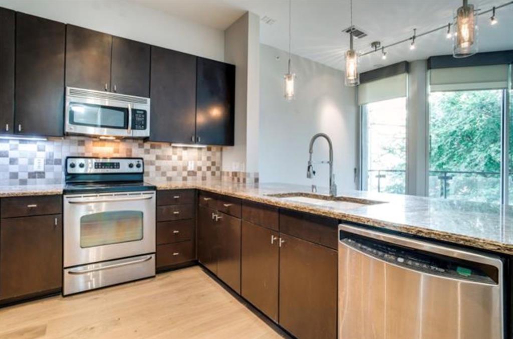 2950 Mckinney Avenue 209