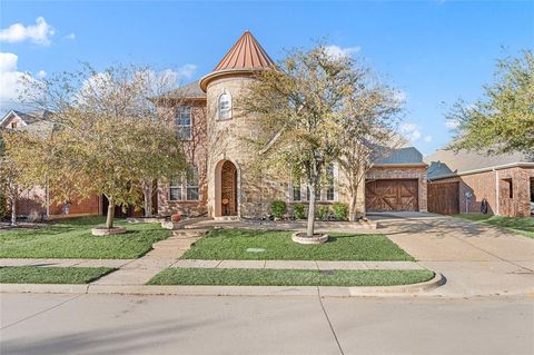 Photo of 1010 Lost Valley Drive, Euless, TX 76039 (MLS # 21179609)