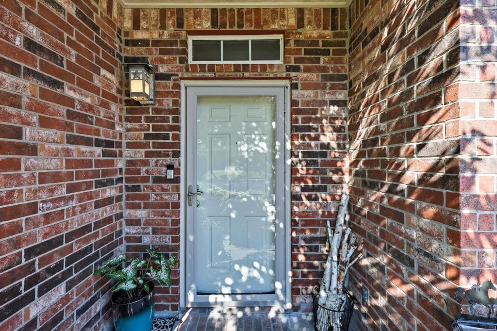2604 Cypress Point Drive