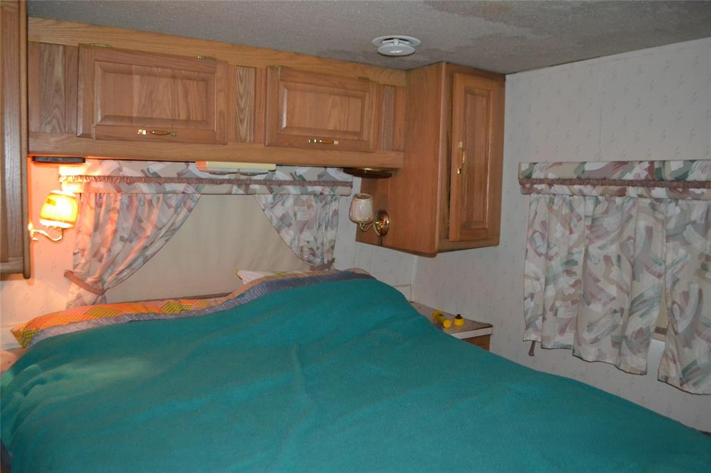 Sun Eagle Bay - Land