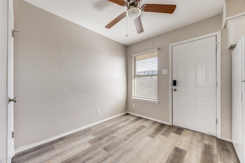 1905 W Morton Street 16