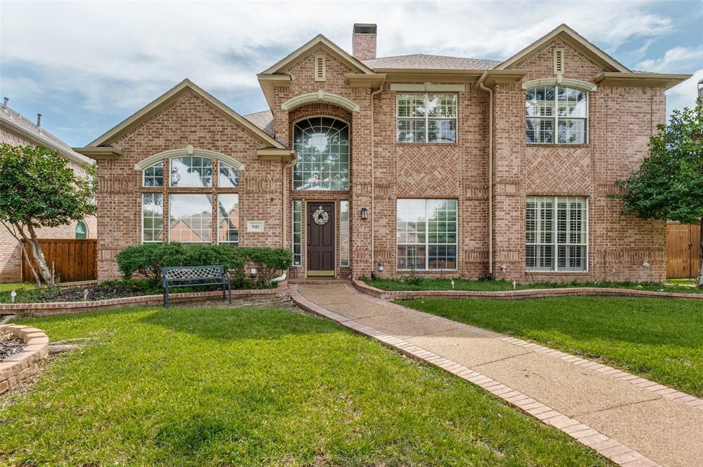 941 Creek Crossing