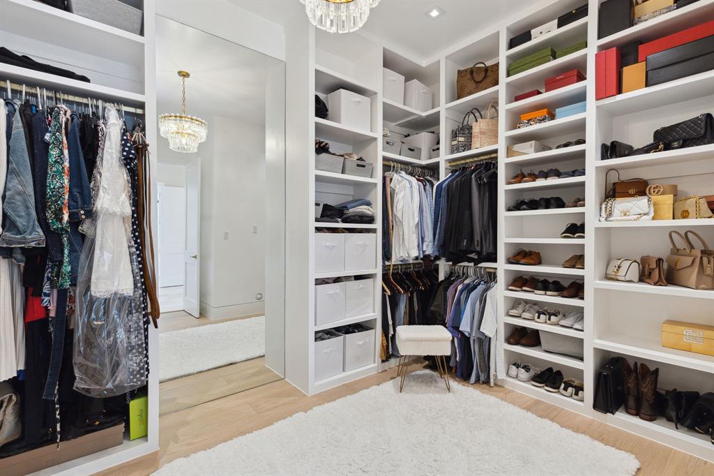 Casa Linda Estates - Residential