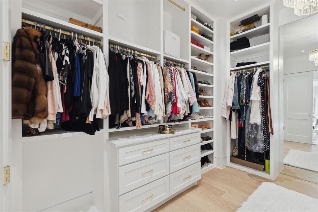 Casa Linda Estates - Residential