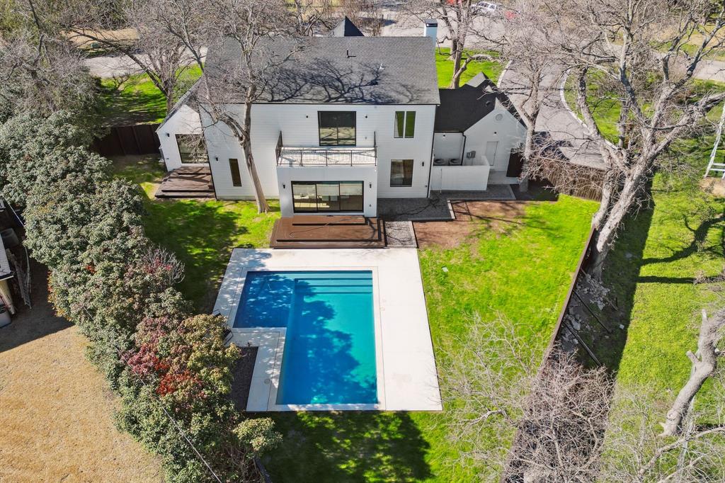 Casa Linda Estates - Residential