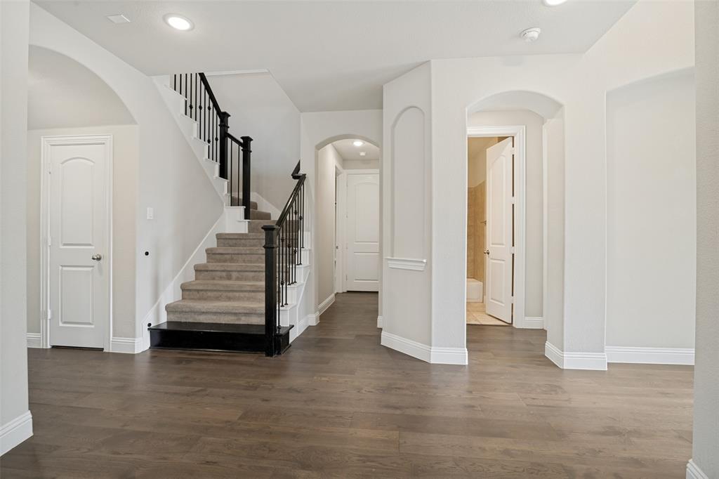 2802 Merlot Circle