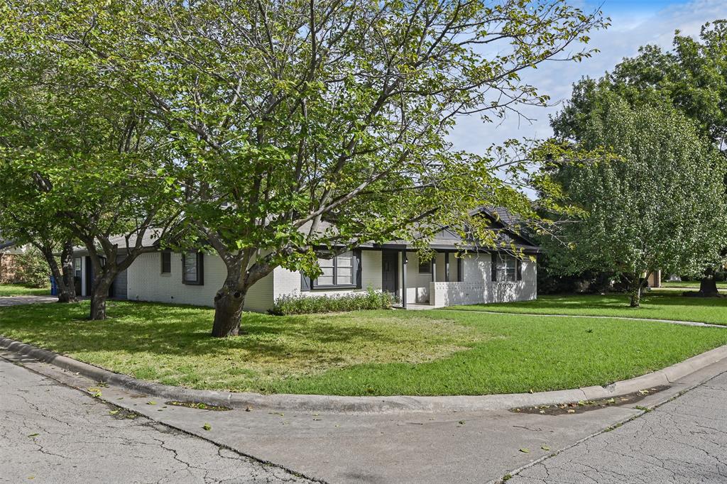 116 San Jacinto Street