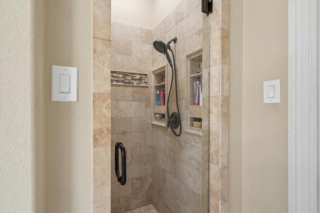 Castle Hills Golf Course Ph - Residential