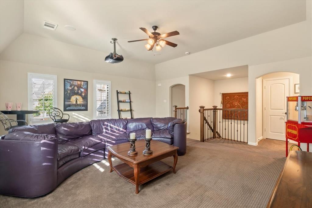 Castle Hills Golf Course Ph - Residential