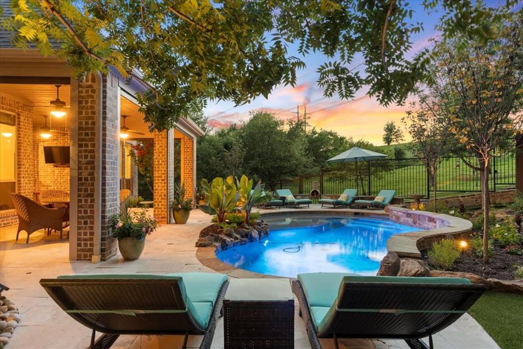 Castle Hills Golf Course Ph - Residential