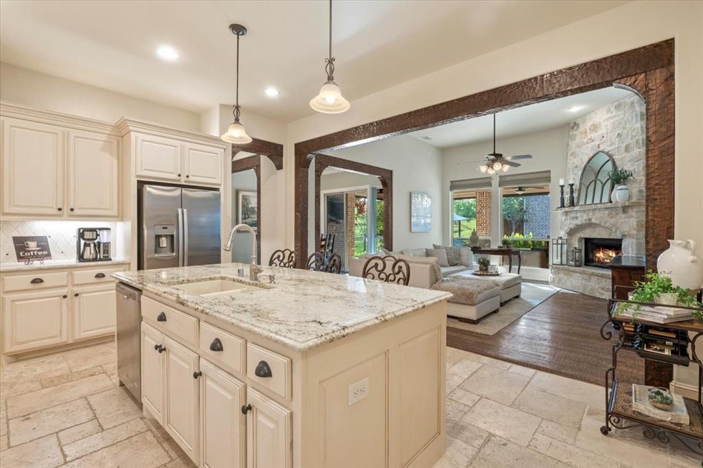 Castle Hills Golf Course Ph - Residential