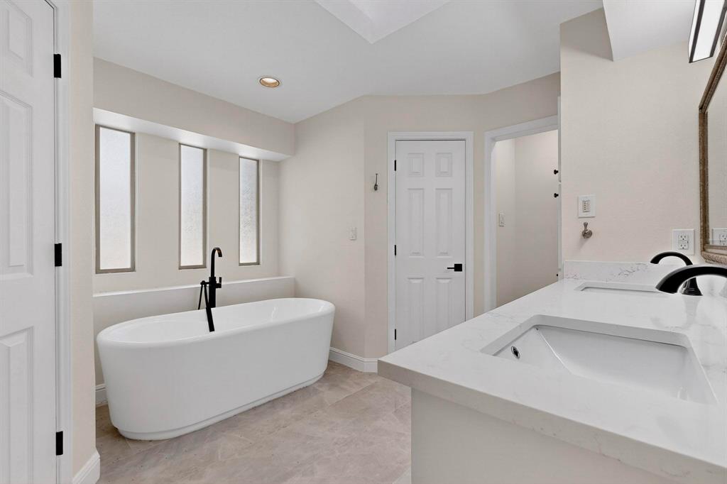 Mission Hill Estates Add - Residential Lease