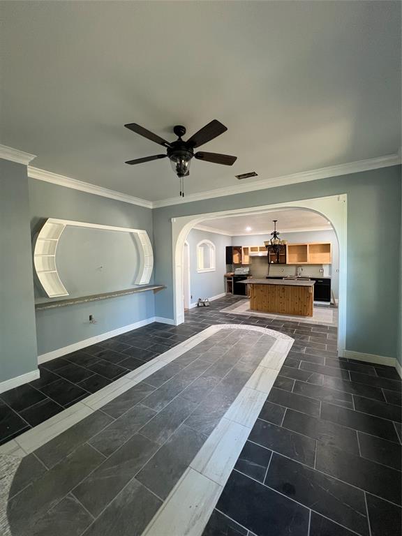 2310 Highland Avenue