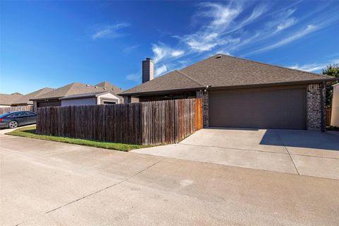 A home in Waxahachie