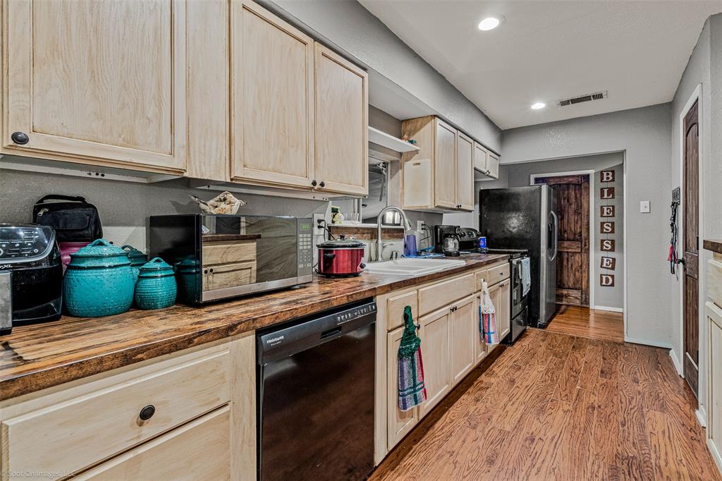 A BENNETT - Residential