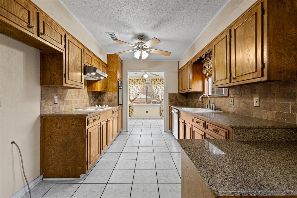 Oaklawn Manor - Residential