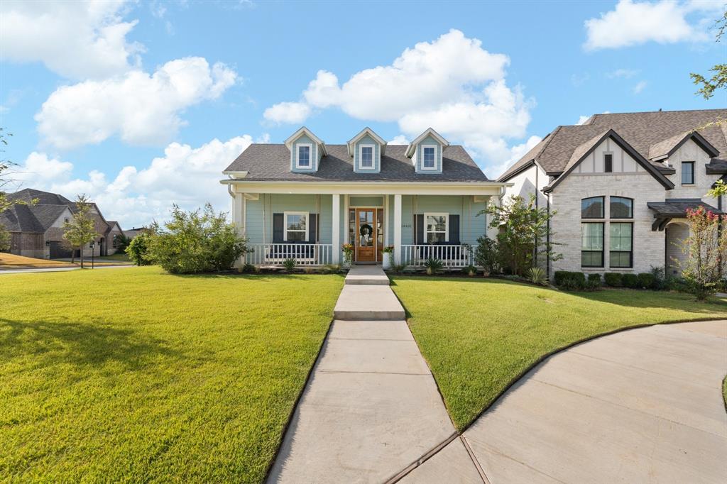 Photo of 14401 Greymoore Circle, Fort Worth, TX 76008 (MLS # 21392060)