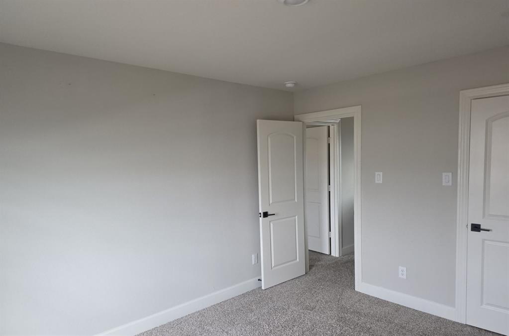 Vista West II - Residential