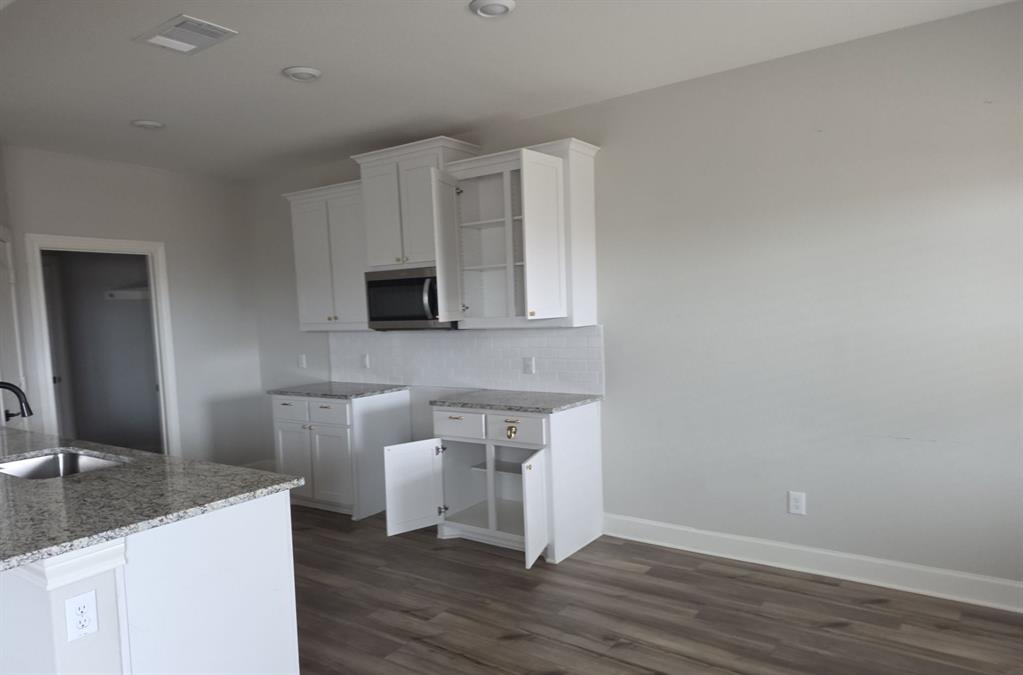 Vista West II - Residential