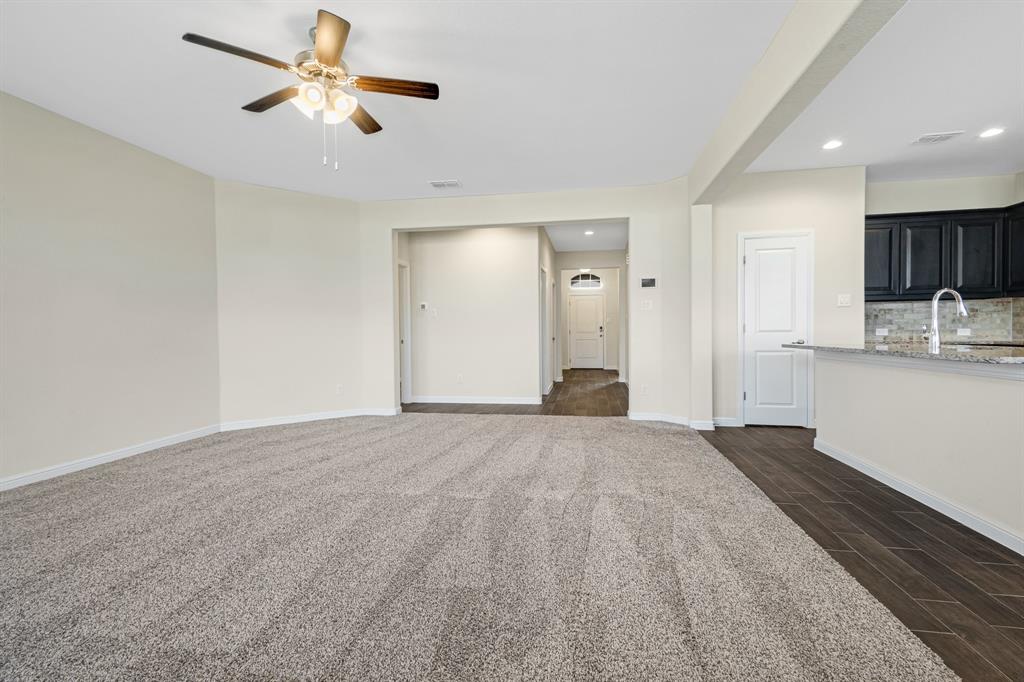 TRAILS OF ELIZABETH CREEK - Residential