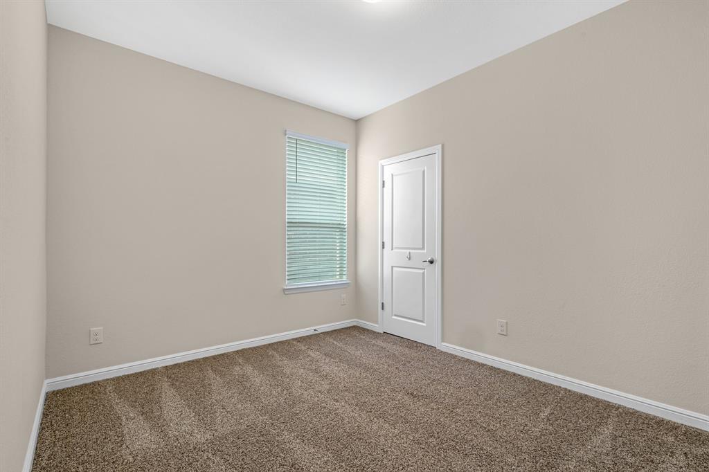 TRAILS OF ELIZABETH CREEK - Residential