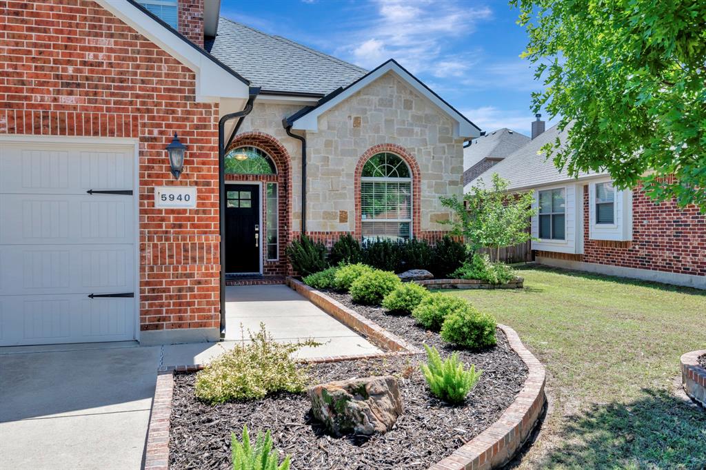 5940 Tuleys Creek Drive