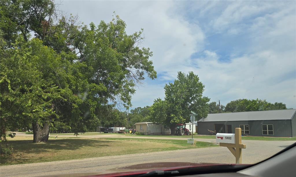 5402 Arrowhead Drive