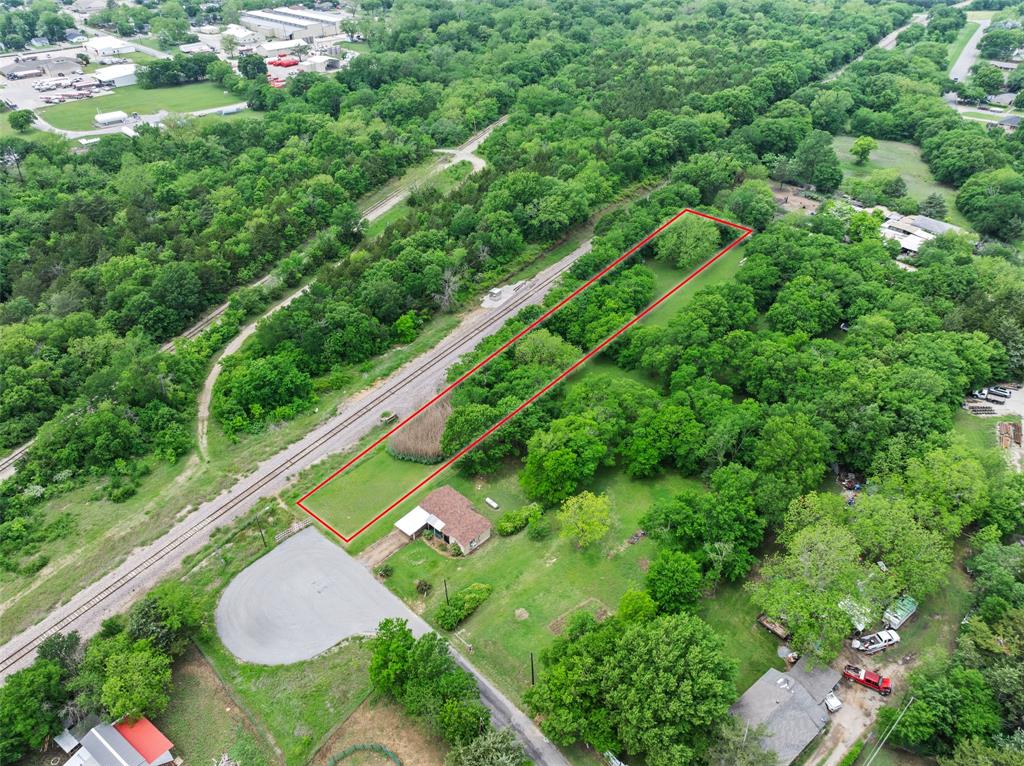 TBD E Lake Avenue