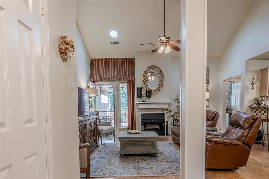 415 Oak Leaf Drive