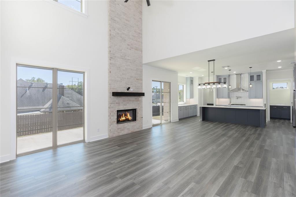 ELK RIVER - Residential