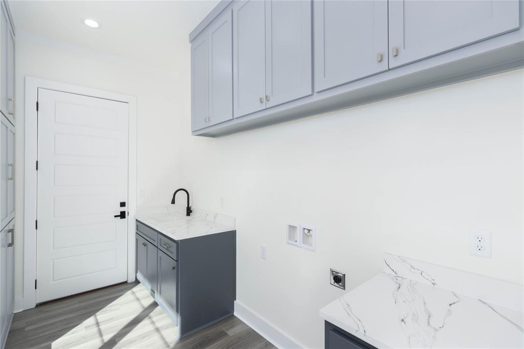 ELK RIVER - Residential