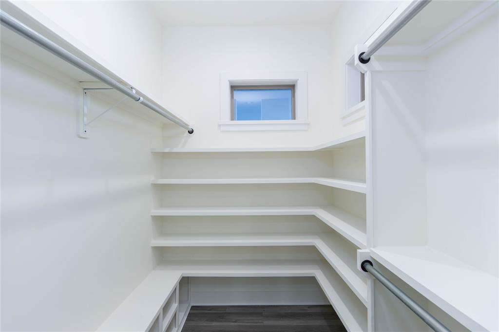 ELK RIVER - Residential