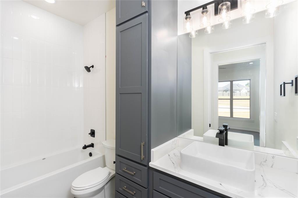 ELK RIVER - Residential