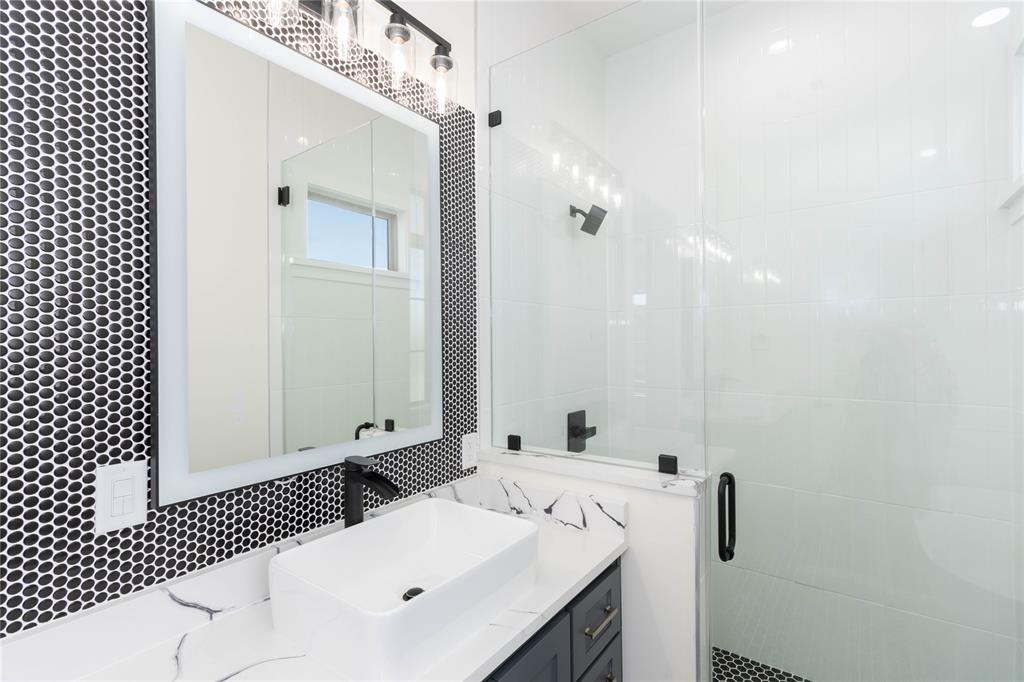 ELK RIVER - Residential