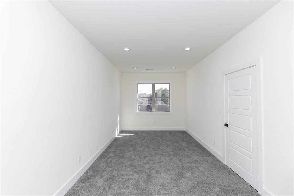 ELK RIVER - Residential