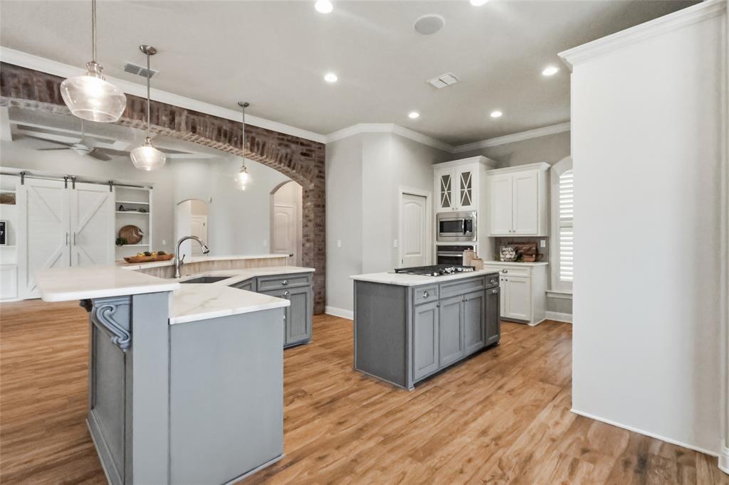 Village Tiburon Un 11 - Residential