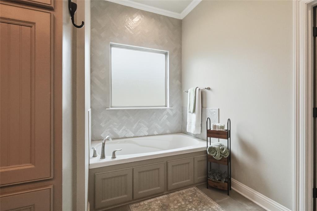 Village Tiburon Un 11 - Residential