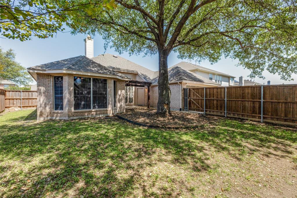 3906 Clifton Drive