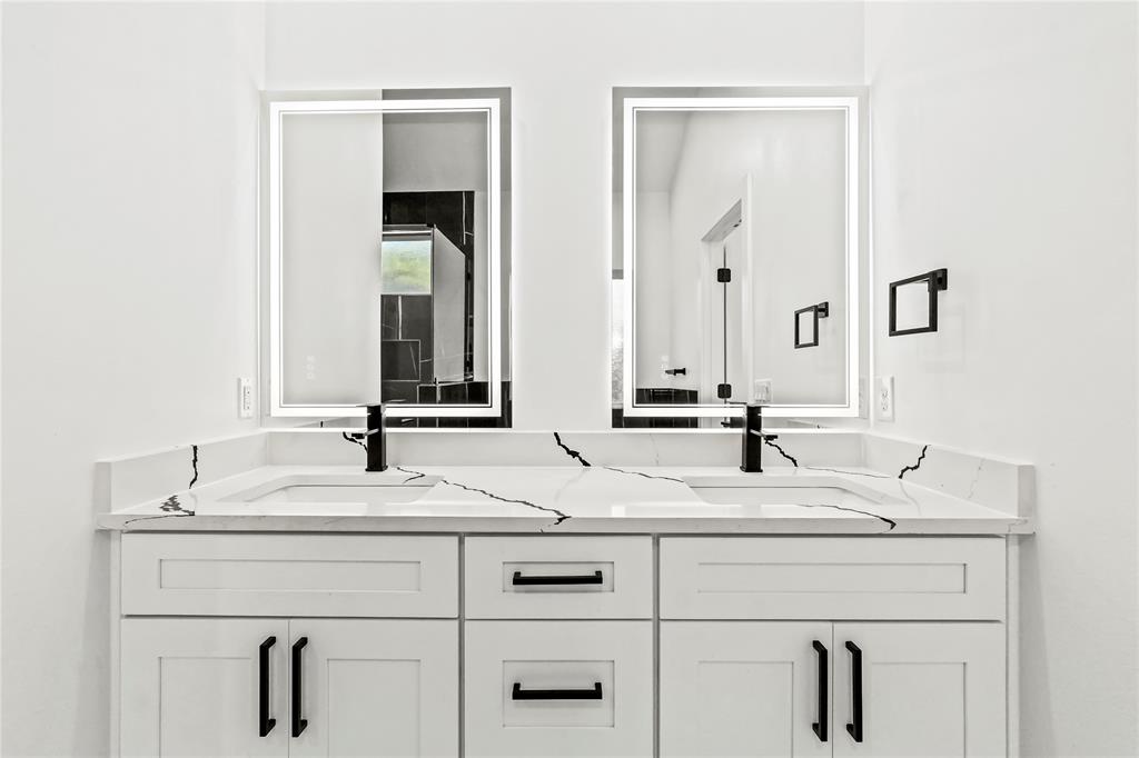 Homestead Manor - Residential