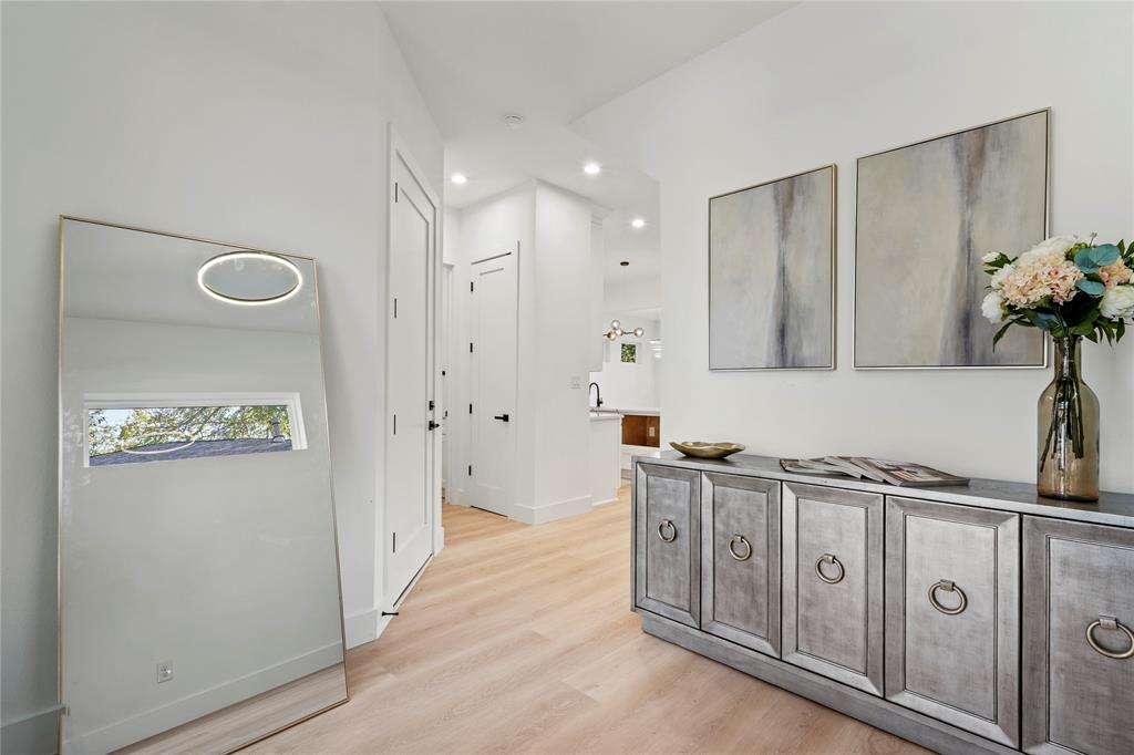 Homestead Manor - Residential