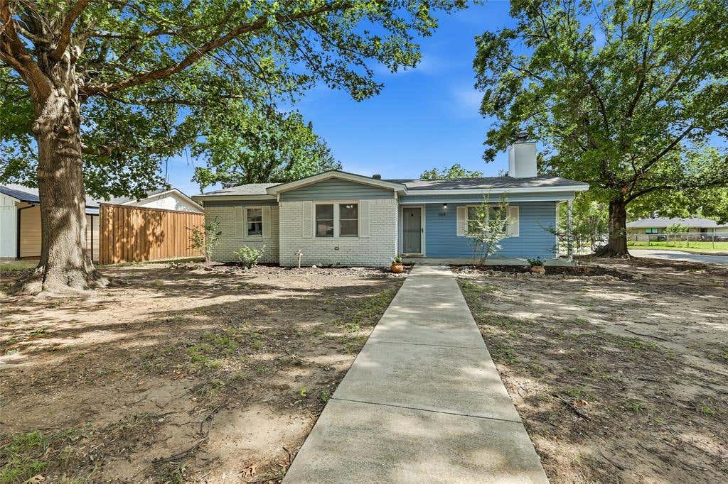 Photo of 588 Pine Street, Lewisville, TX 75057 (MLS # 21298982)