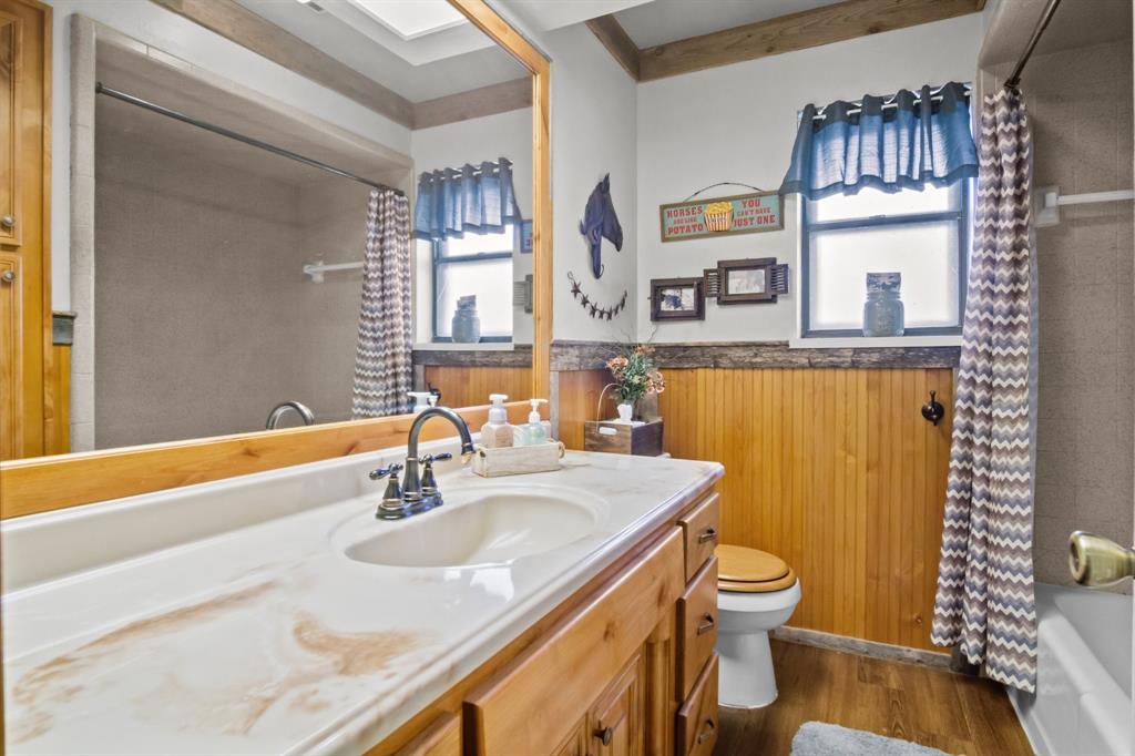 Royal Oaks - Residential