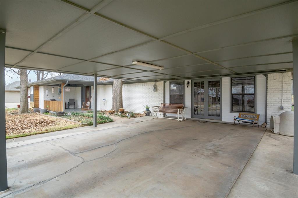 Royal Oaks - Residential