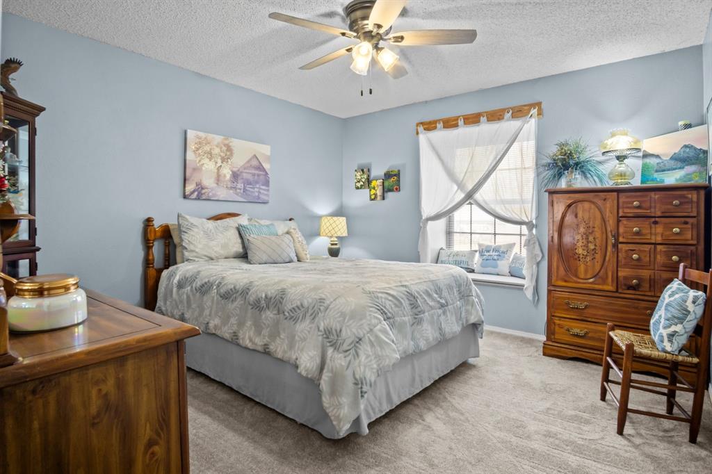 Royal Oaks - Residential